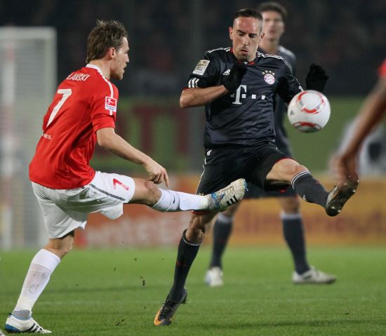 争夺战中的 争夺战中的